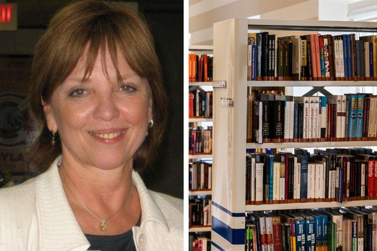 Nora Roberts; library; book ban