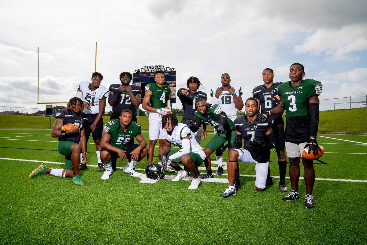 FBISD Football Preview: Fort Bend ISD Football Teams Look To Have Promising 2022 Seasons