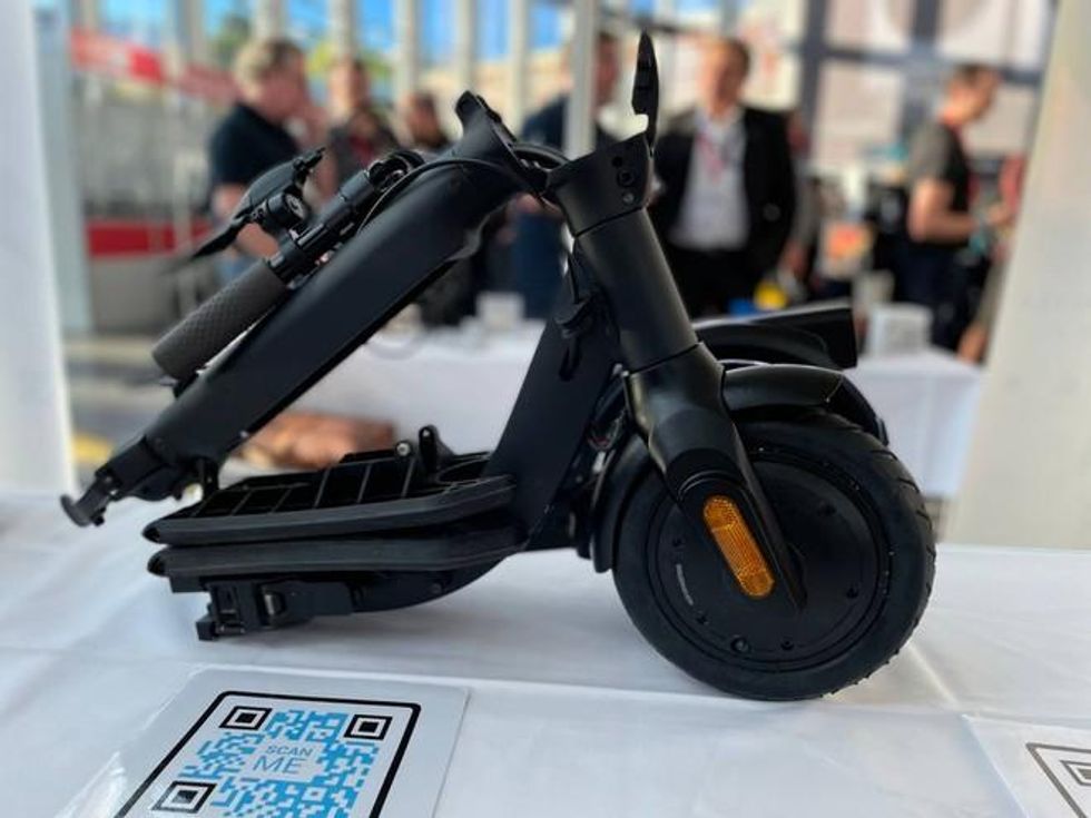 a photo of Riley RS3 Electric scooter at IFA 2022