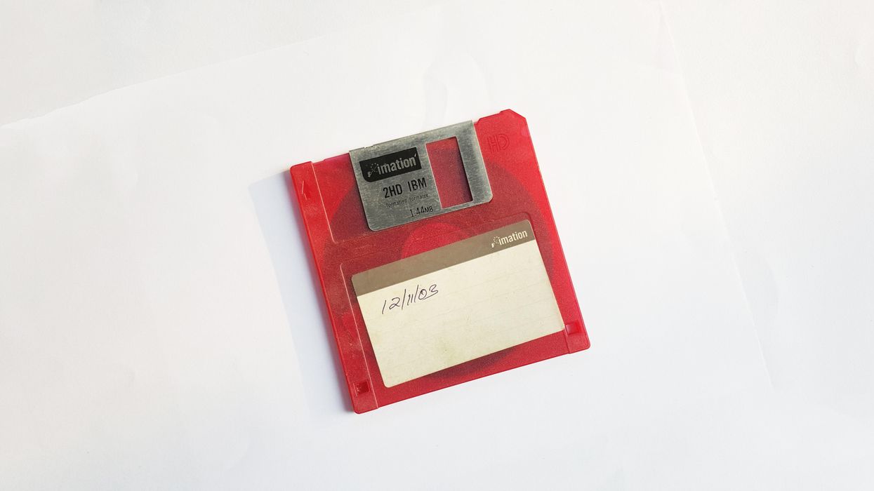 People Share Which Outdated Things Are Actually Still Wisely Used