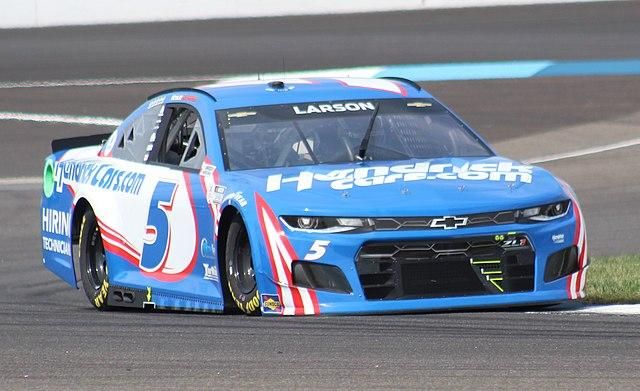 NASCAR playoffs at Kansas: Preview, picks