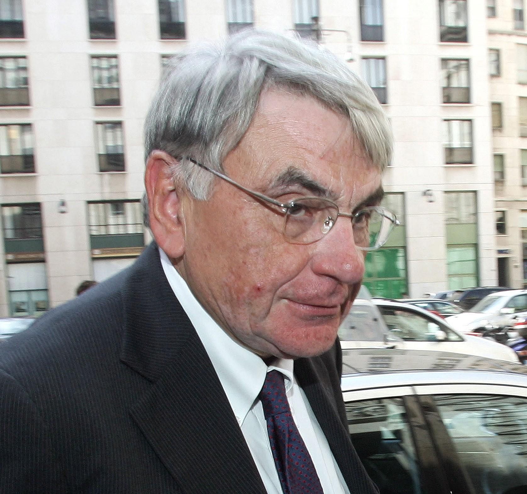 Uno scandalo che fa ribrezzo. E la politica ha colpe gravi