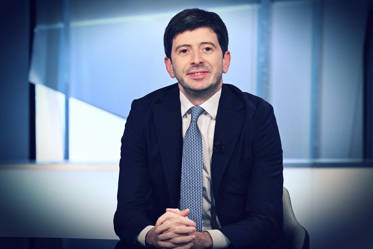 Il mondo archivia la pandemia. Speranza resta aggrappato al virus