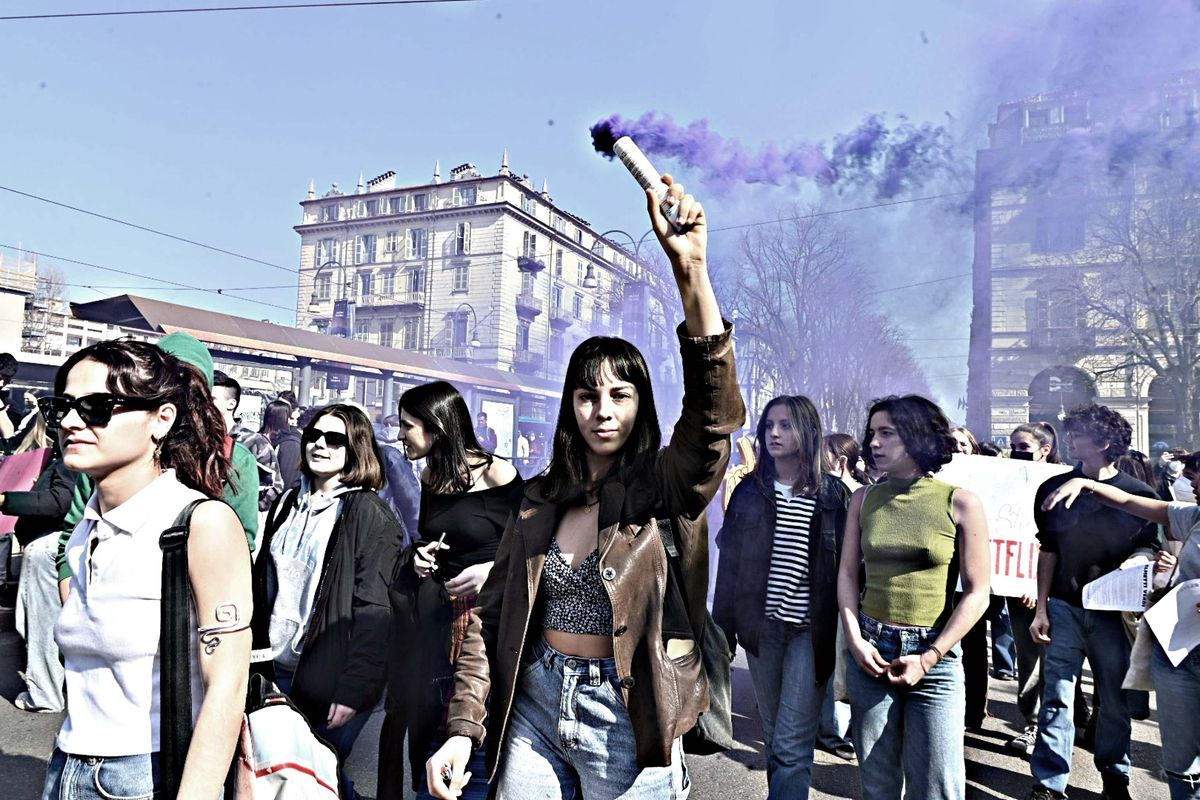 Greta & C. ci hanno ridotto al verde. E vengono anche a farci la morale