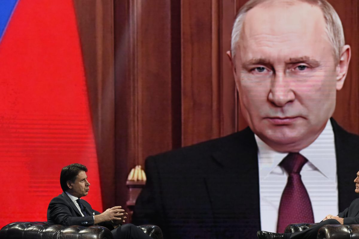 Letta si gioca persino la carta Putin. «Se qui vince la destra lui festeggia»