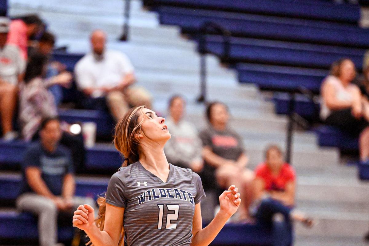 VYPEU Photo Gallery: Tomball Volleyball continues 8-game win streak