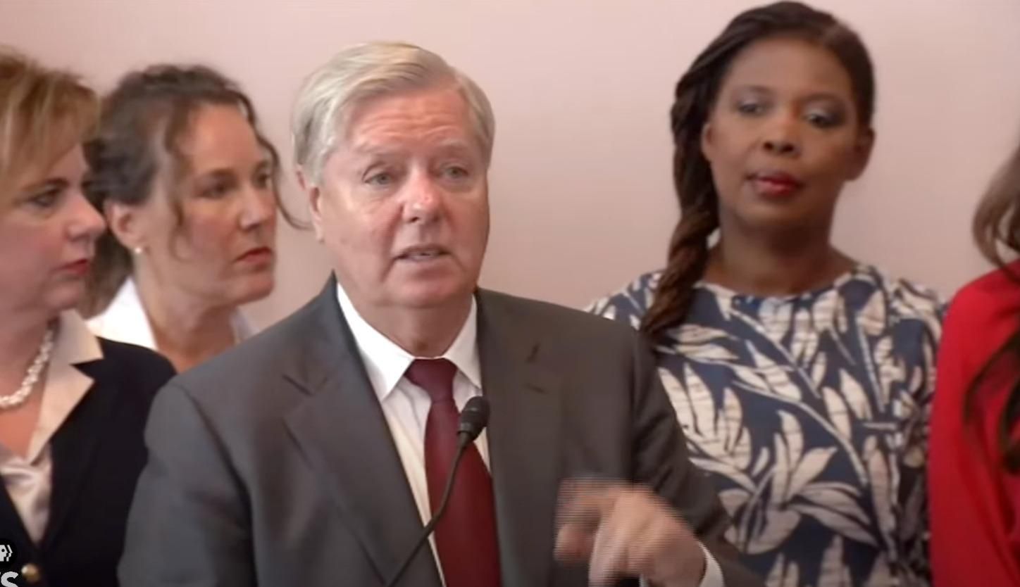 Lindsey Graham Introduces Bill For Nationwide Ban On Abortion ...