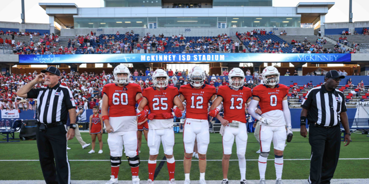 HIGHLIGHT VIDEO McKinney Boyd vs. Plano West football VYPE