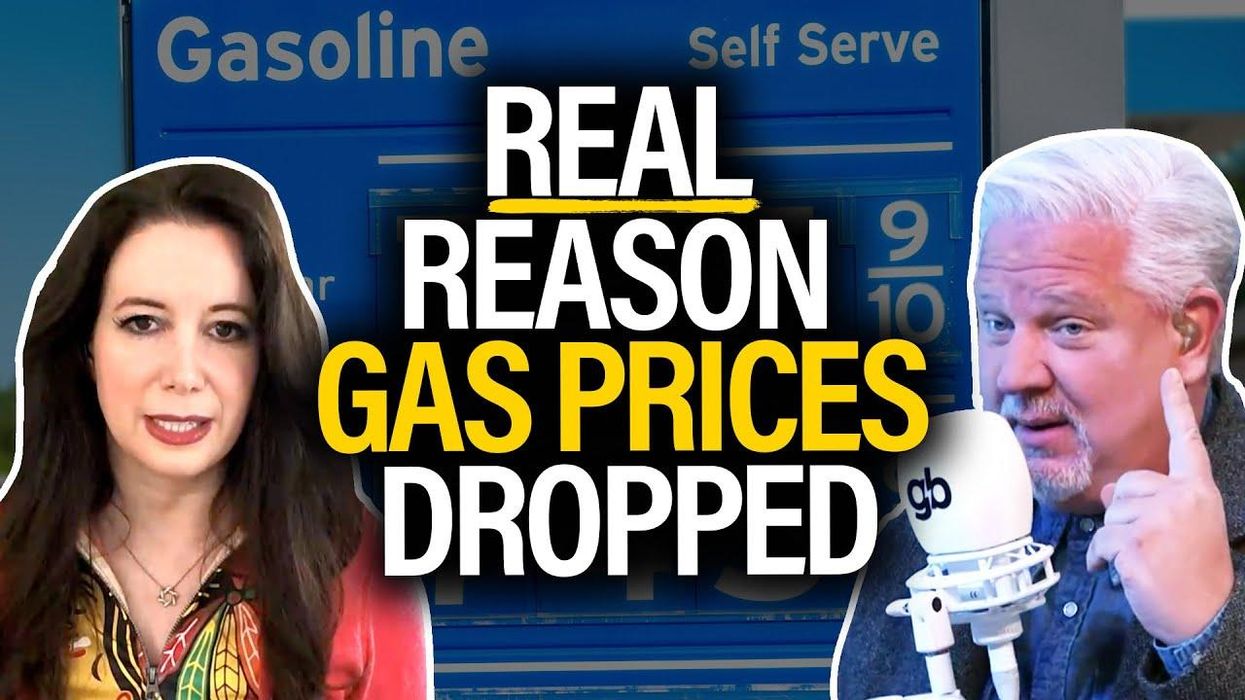 Expert gives the ACTUAL reasons why gas prices decreased