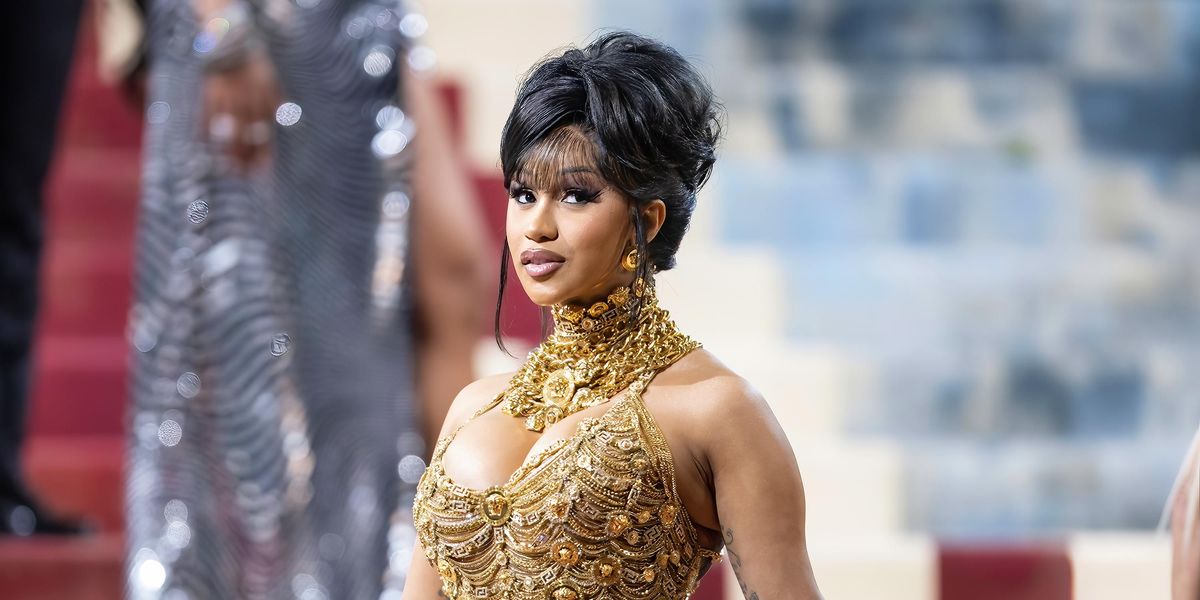 Cardi B Has Surprise Visit At Old Middle School And Donates $100K