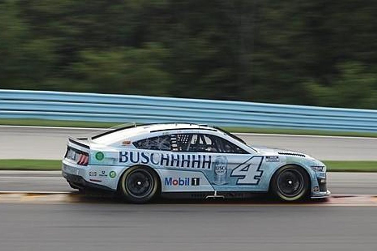 NASCAR playoffs at Bristol: Bass Pro Shops Night Race preview, picks