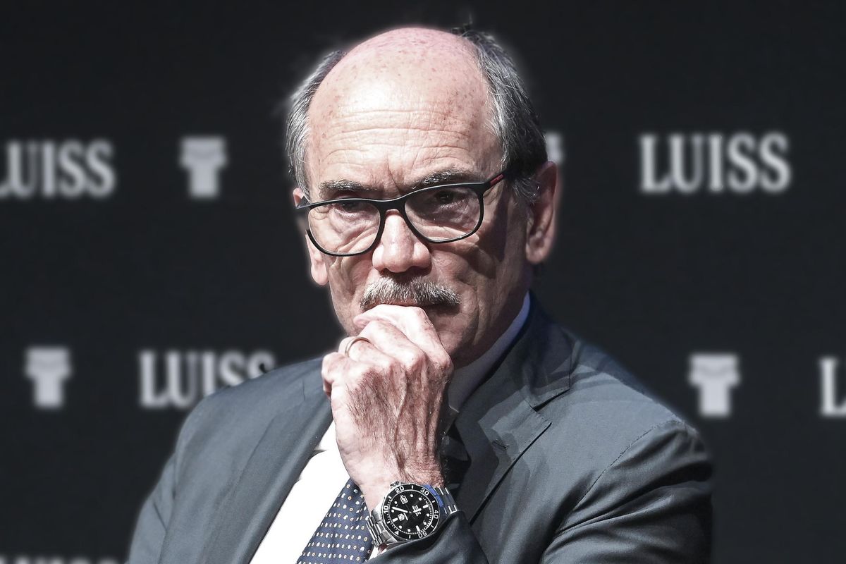 Anche l’ex super pm tiene famiglia. Imbarazzo a 5 stelle