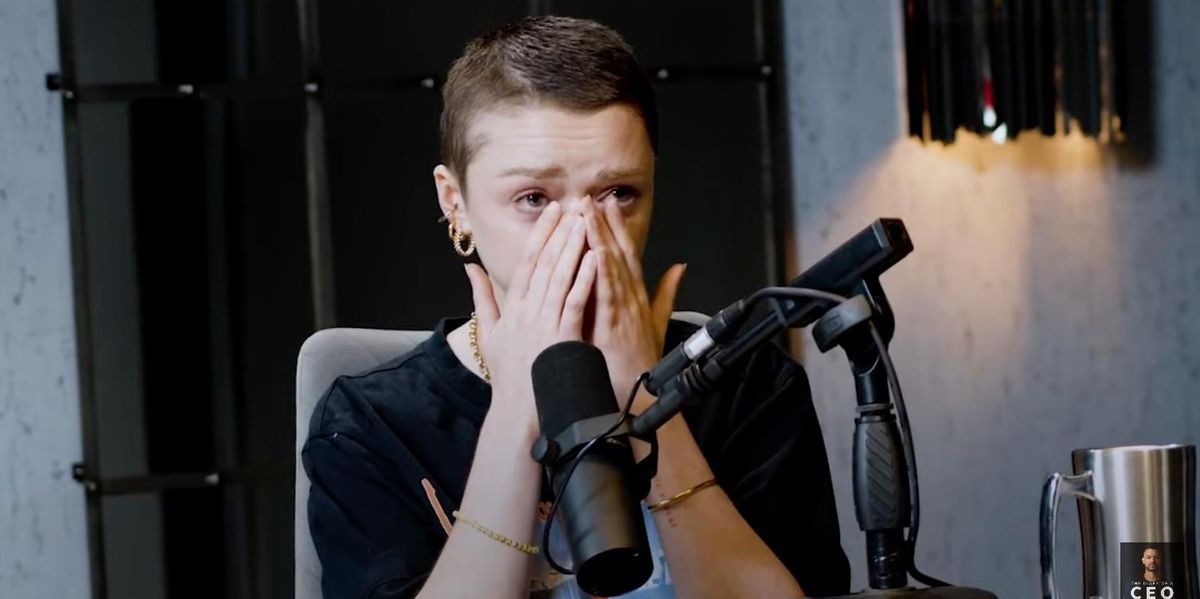 Maisie Williams opened up about her traumatic childhood - Upworthy