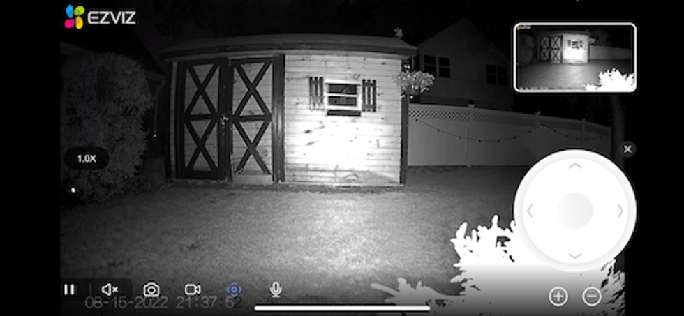 Controls on C8PF camera in Ezviz app