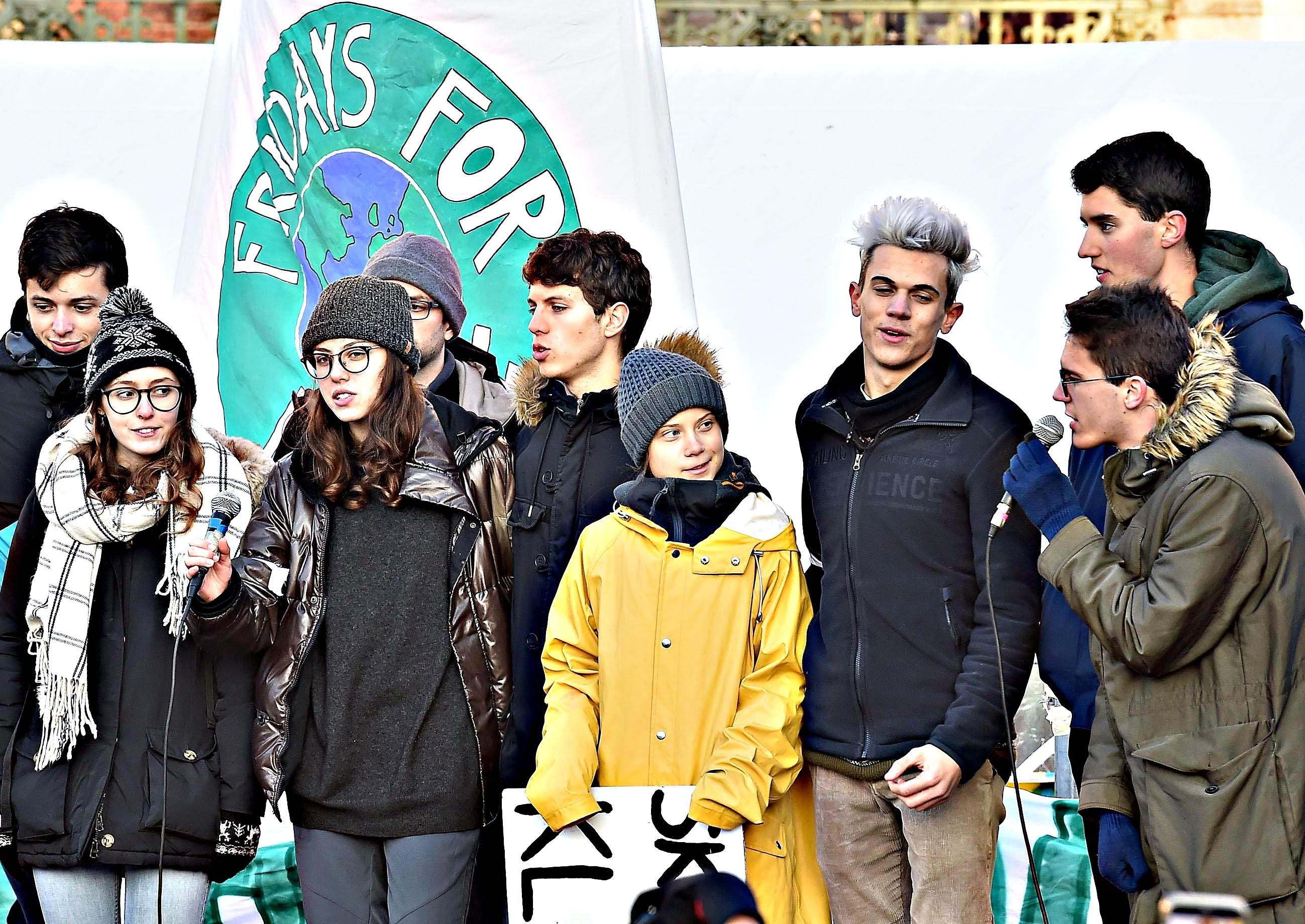 I giovani come oracoli. Ogni loro scemenza diventa indiscutibile