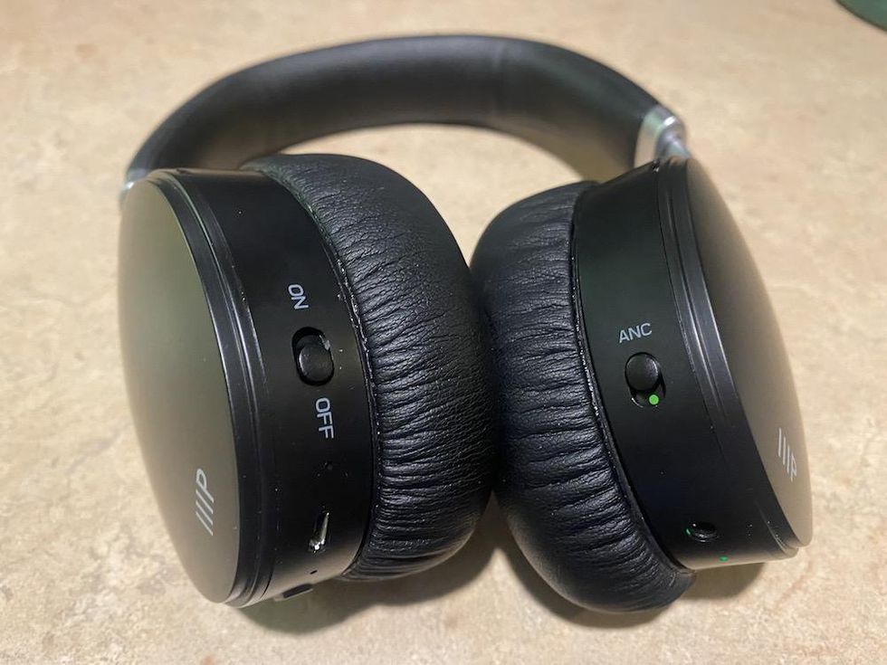 a photo of on/off buttons and ANC button for Monoprice headphones