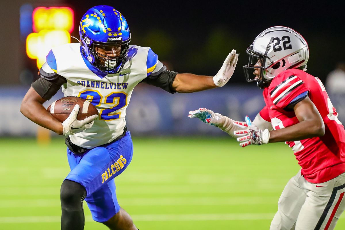 IN FOCUS: Channelview flies by South Houston in district contest