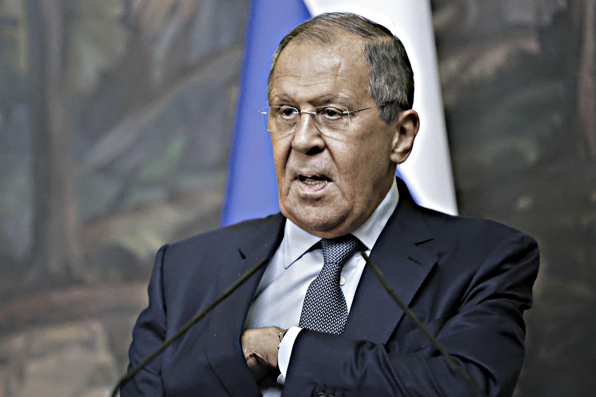 Lavrov apre a Biden, Zelensky chiude a Putin