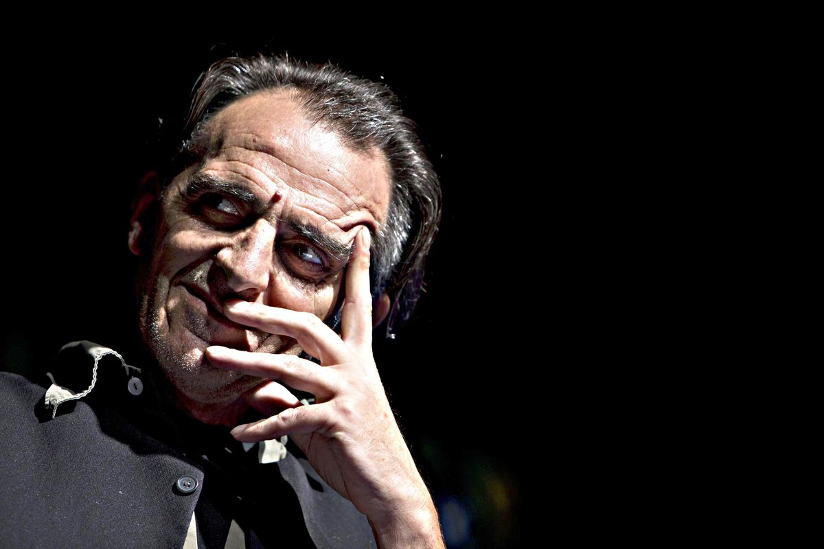 Lindo Ferretti: «In un mondo di corpi mutanti la preghiera ci fa rimanere umani»