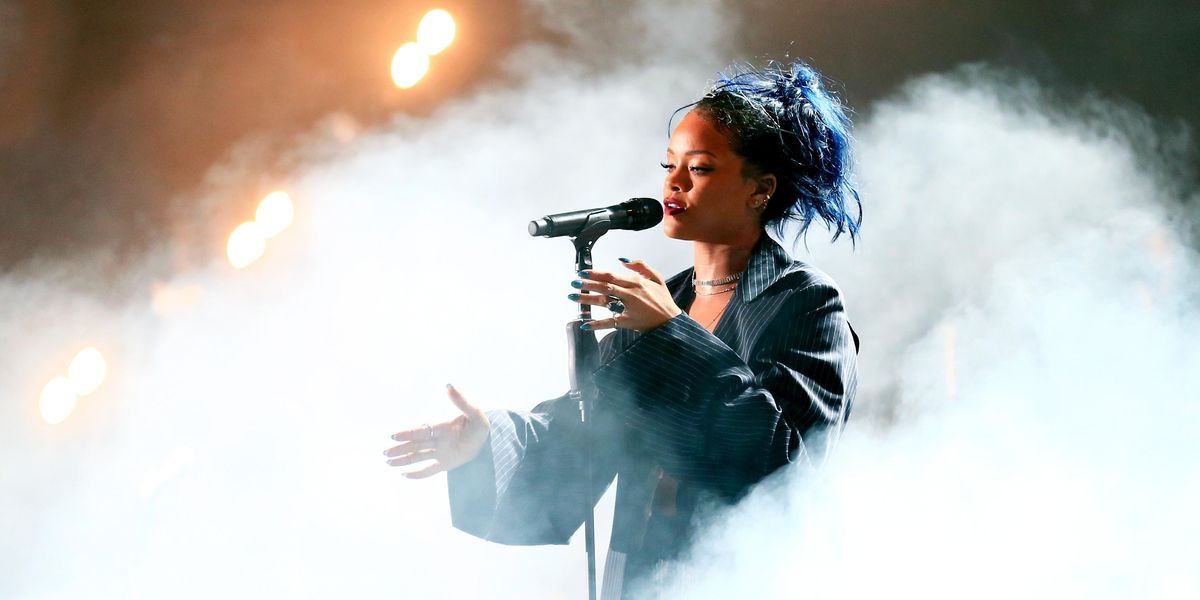 Rihanna to Headline the Super Bowl Halftime Show