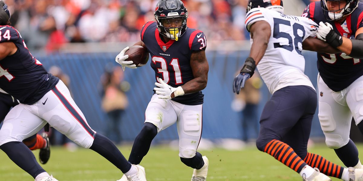 Houston Texans: Curious calls by Lovie Smith, Pep Hamilton in loss