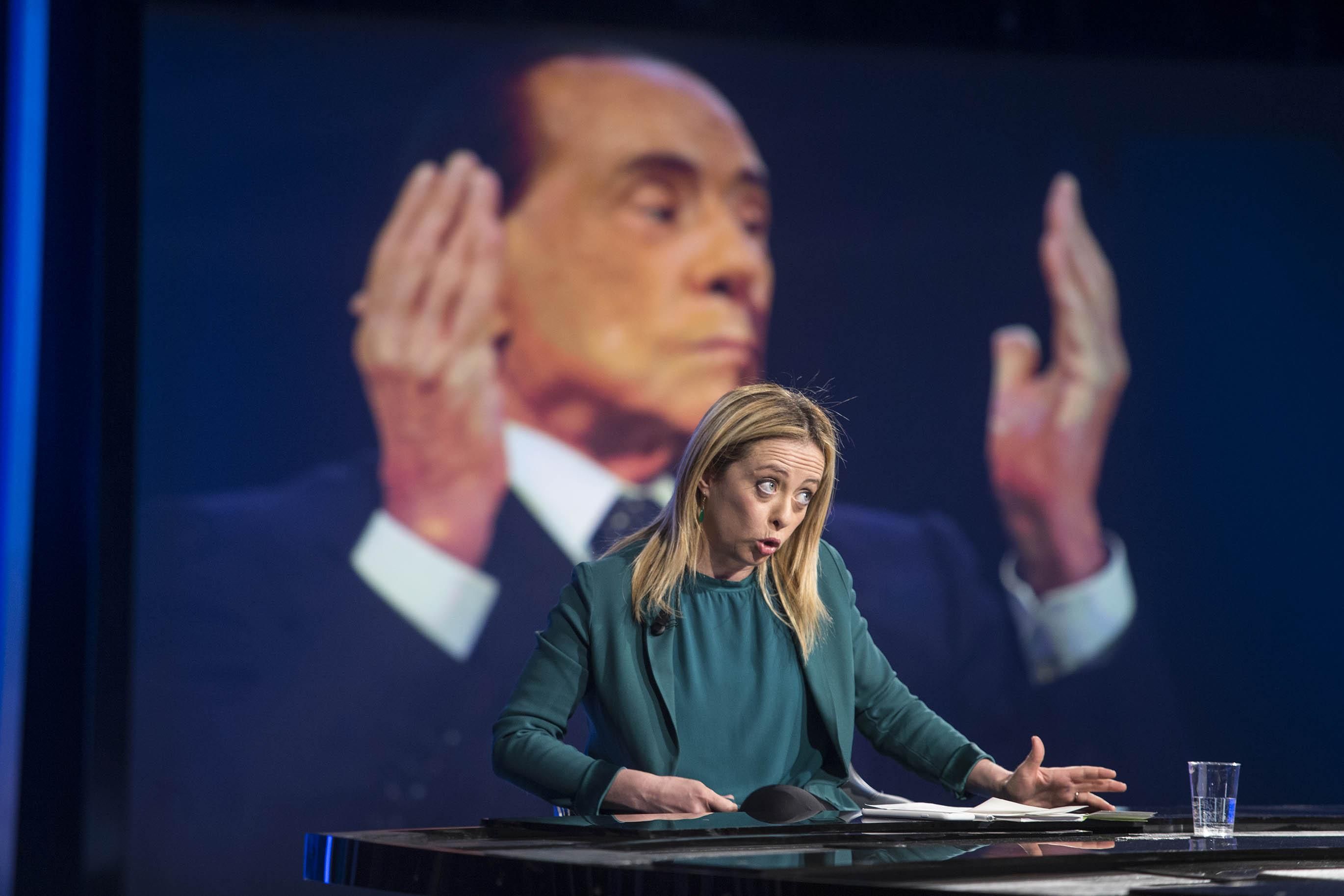 Come finirà tra il Cav e la Meloni