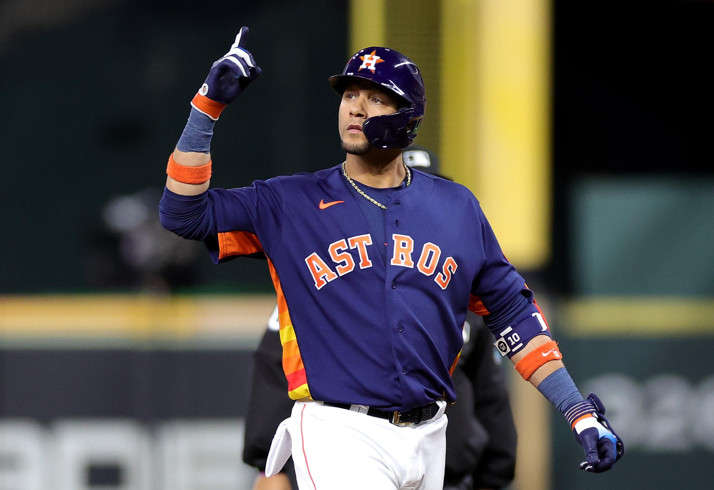 Astros 2-0 ALCS stranglehold revives familiar postseason refrains with new questions