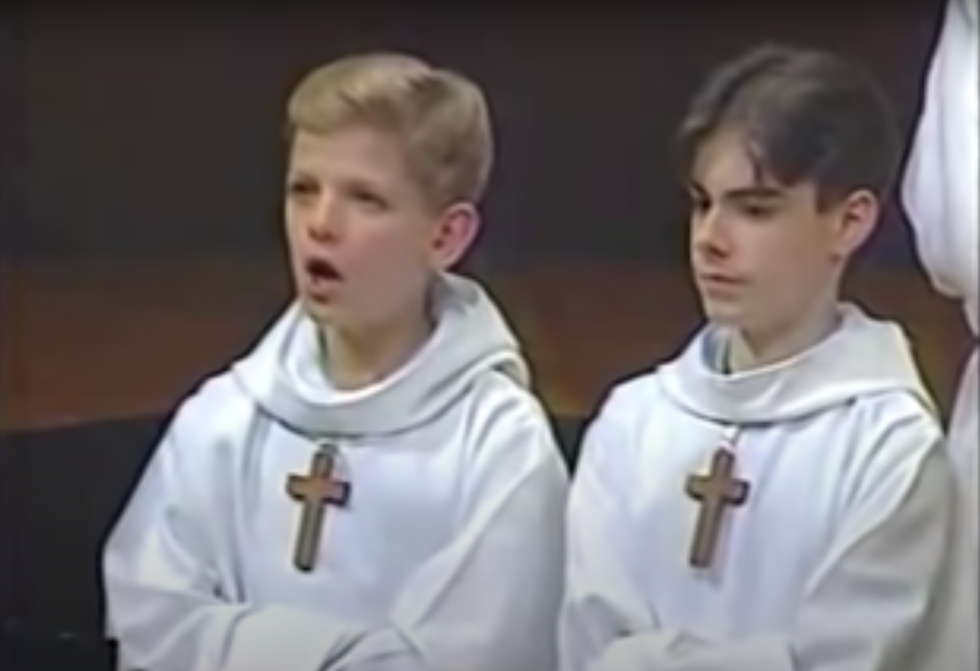 Choir boys sing a cat duet opera using only 'meow' - Upworthy