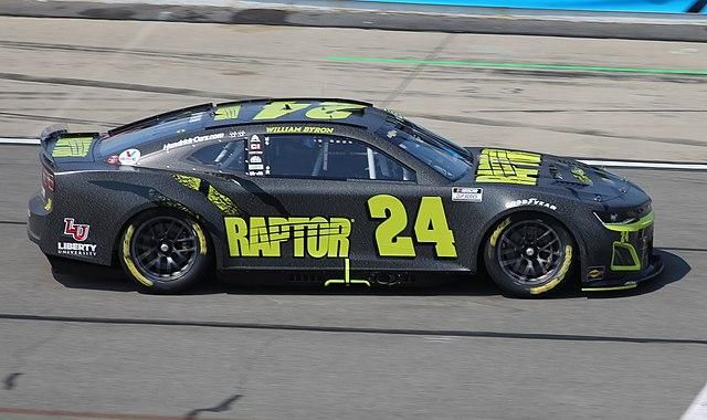 NASCAR takes its talents to South Beach: Dixie Vodka 400 preview, picks