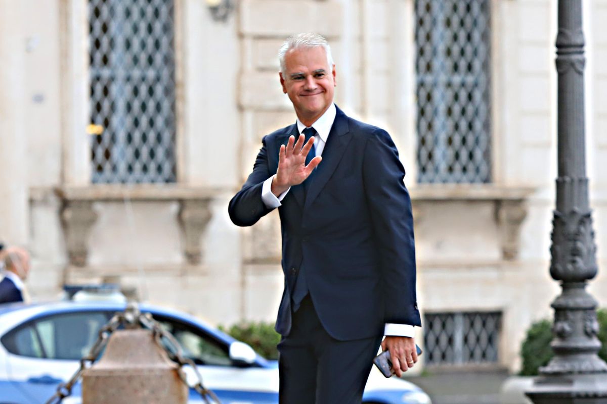 Date a Zangrillo il ministero delle pari priorità