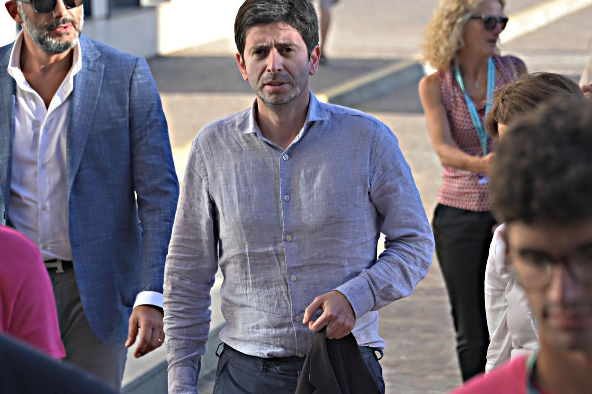 Sui vaccini hanno sempre mentito