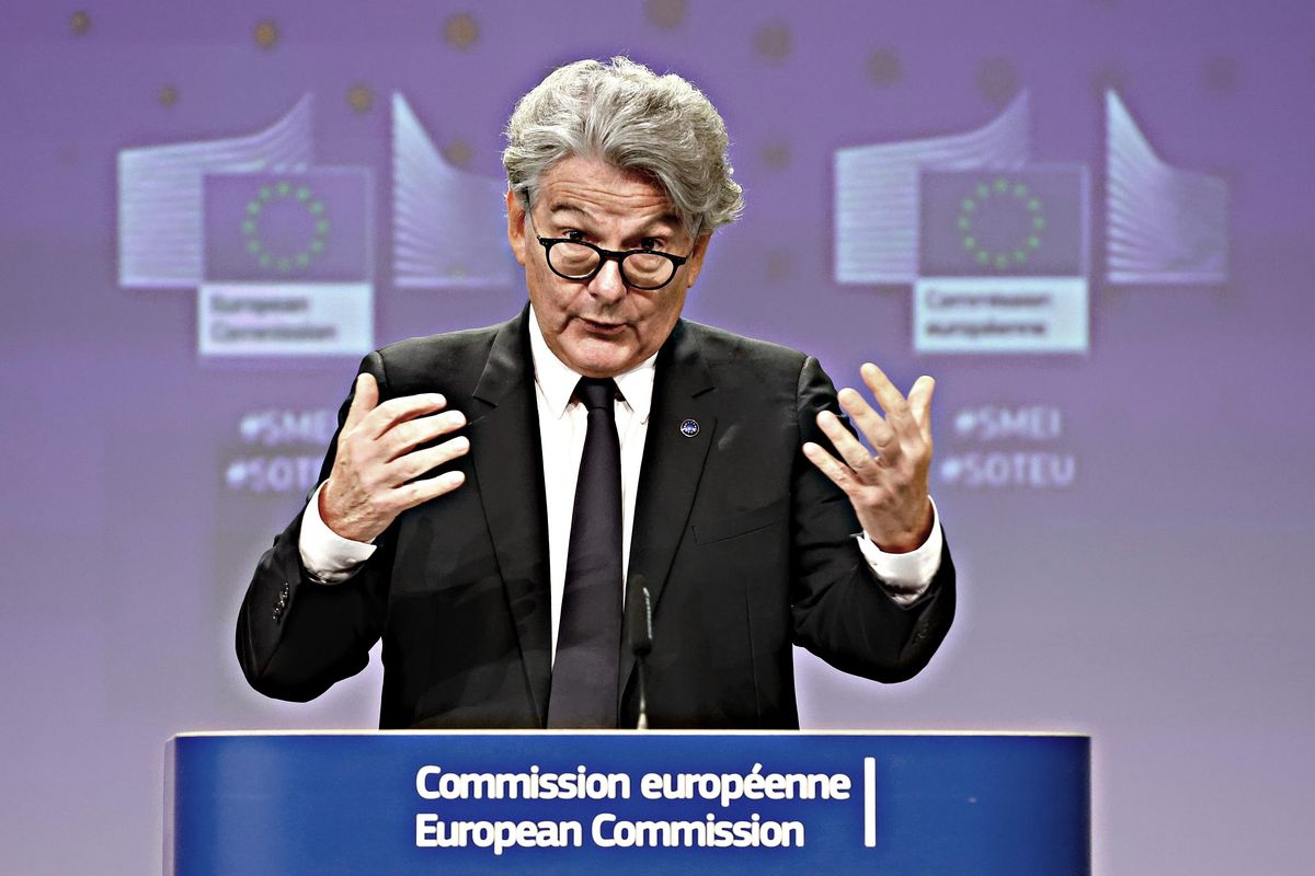 Schizofrenia Ue: per l’auto elettrica va bene sacrificare 600.000 occupati