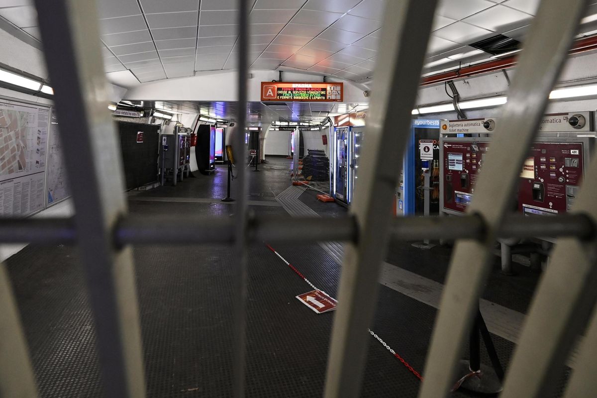 Grazie a Gualtieri Roma rischia di perdere 5 milioni per la sua metro