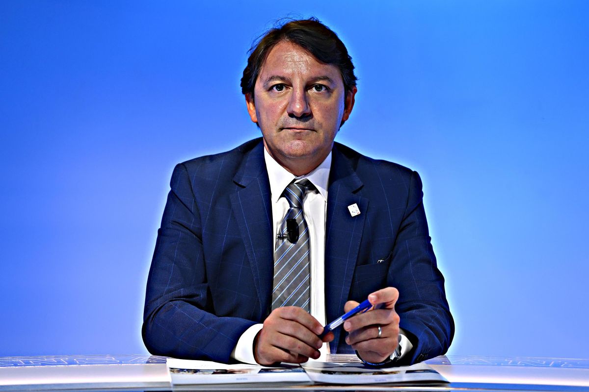 Tridico cerca il rinnovo all’Inps e sul reddito di cittadinanza s’allinea