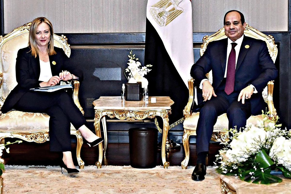 Incontro del disgelo tra Meloni e Al Sisi. Su Libia e immigrati si torna a trattare