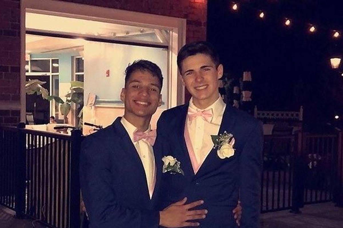 gay couple, heartwarming surprise, teens, prom