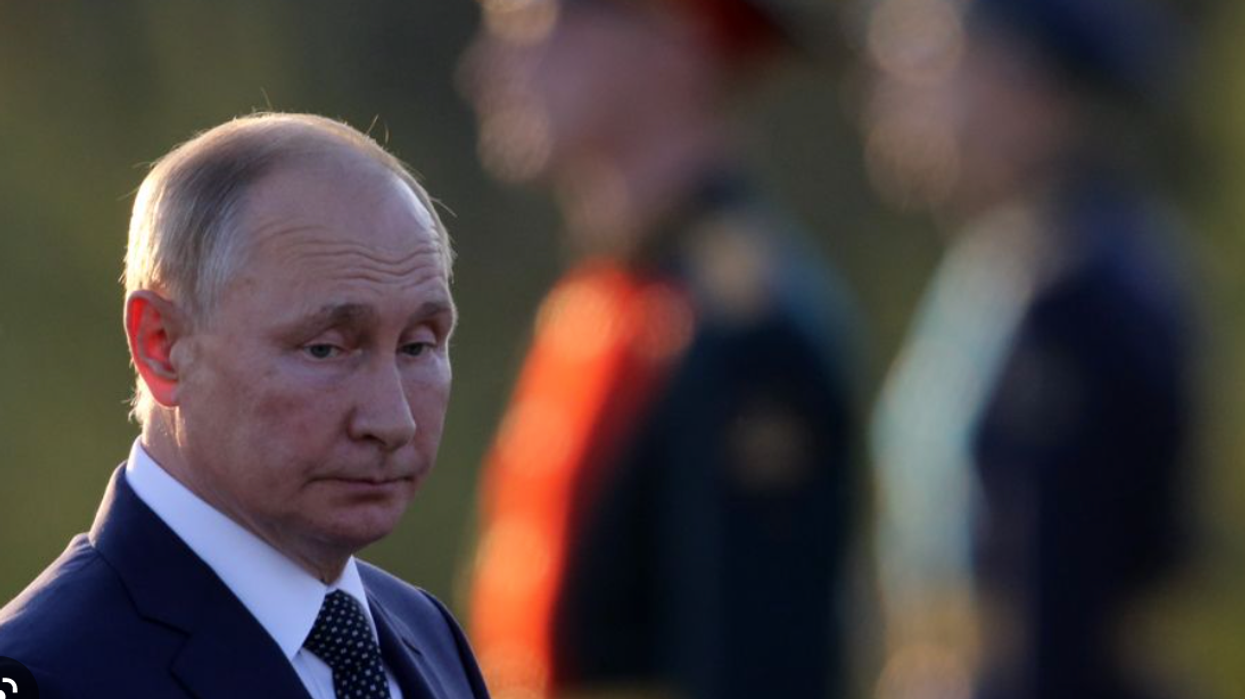 After Losing Kherson, How Will Putin Hold Russian Line In Ukraine?