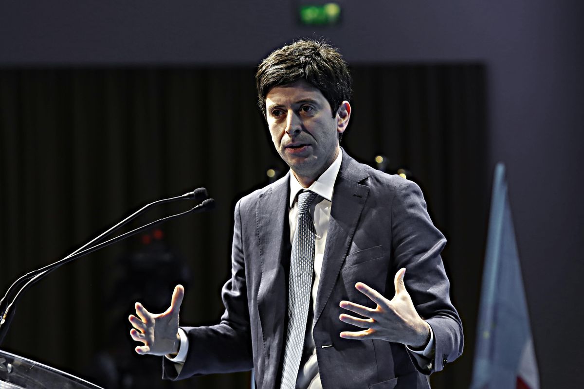 Speranza va in soffitta, ora via gli obblighi