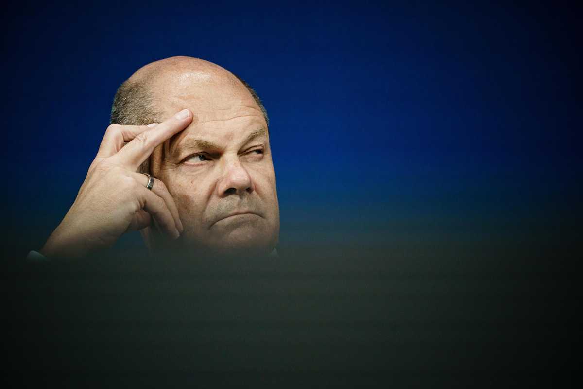 Su Berlino casca un’altra tegola: la bilancia commerciale va in rosso