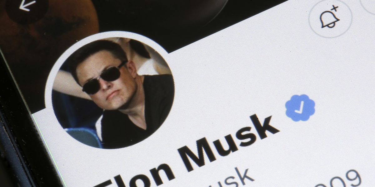 Elon Musk to Make Verified Twitter Users Pay for Blue Checks