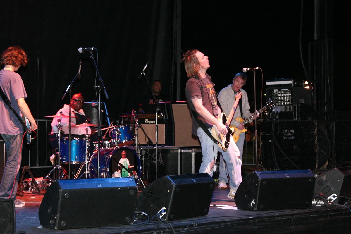 Soul Asylum; missing and exploited children; music video