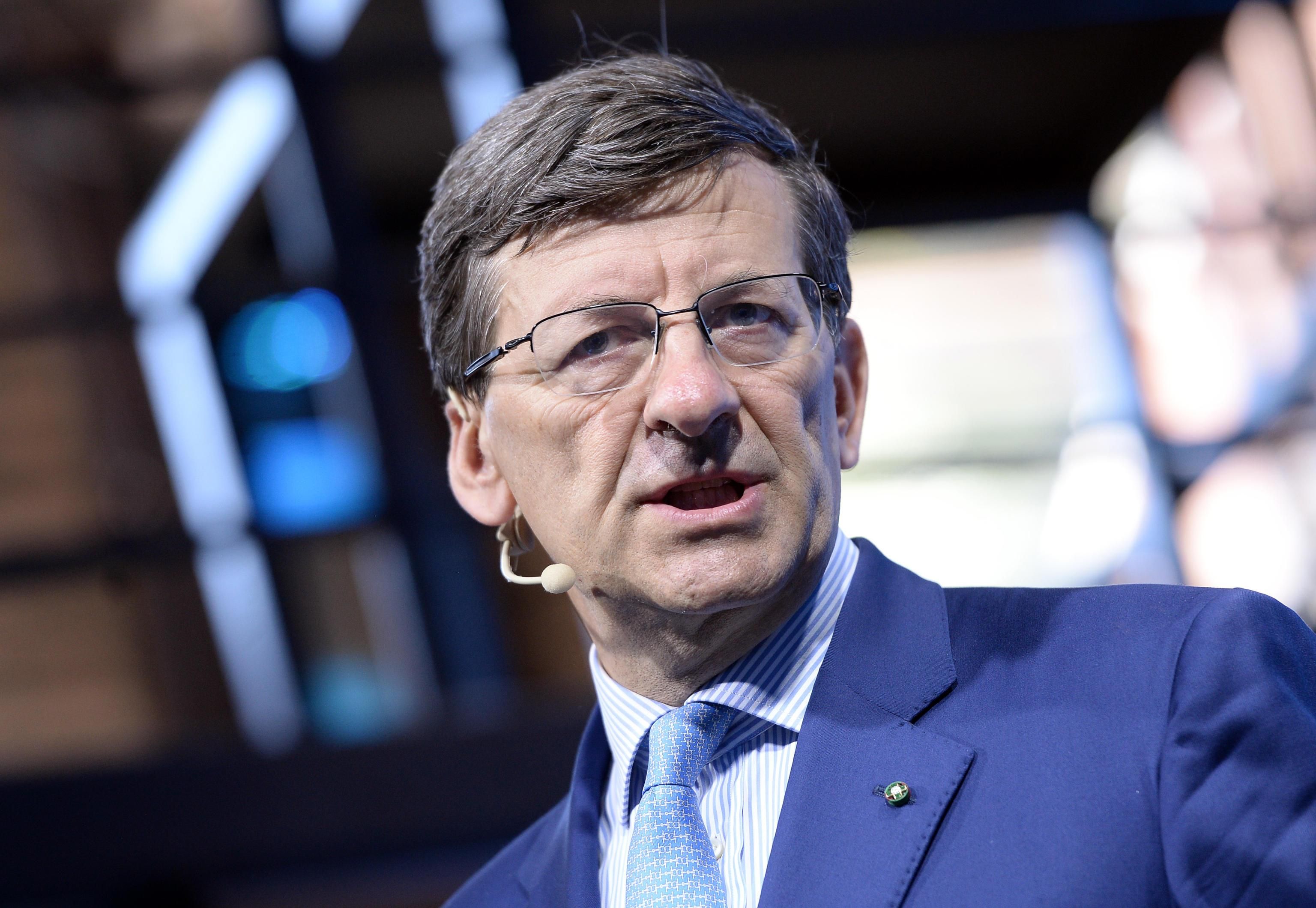 Il governo vuole riformare lo Spazio. Ma Parigi studia la sua rappresaglia