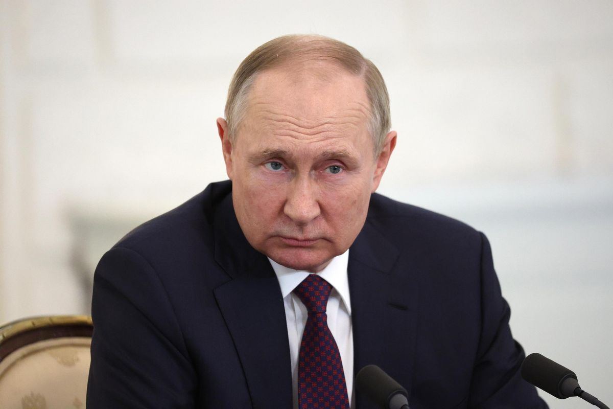 Putin mette fine alla guerra. Nel Caucaso