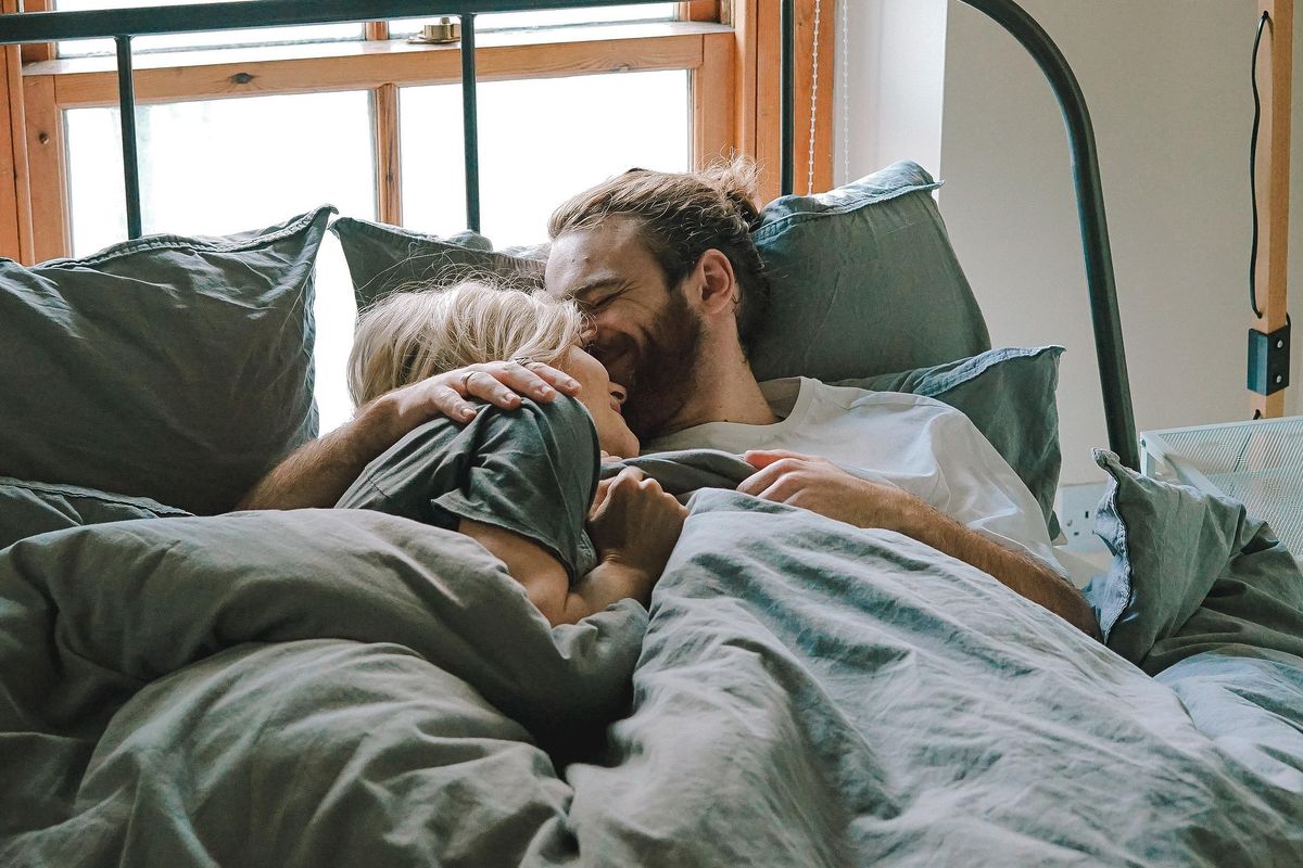 bed, morning intimacy, freedom, slumber