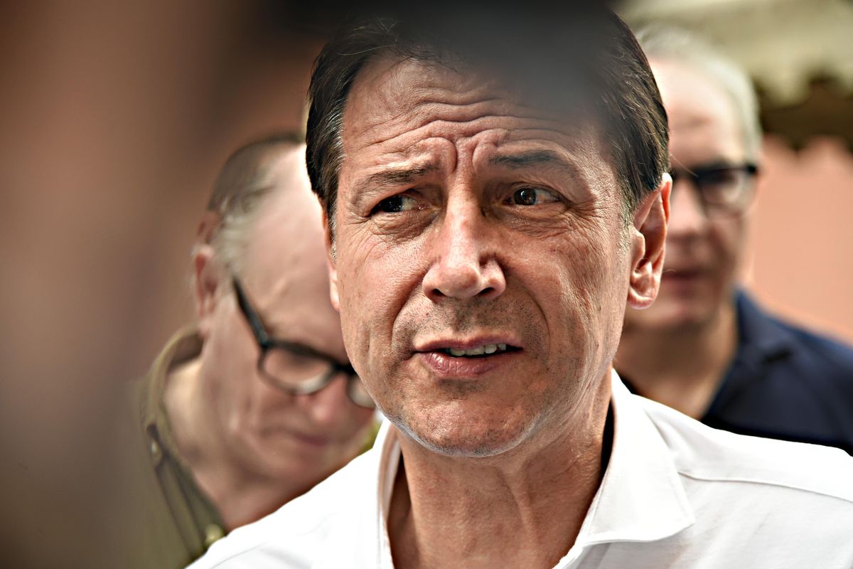 Covid e rave: i buffoni delle libertà