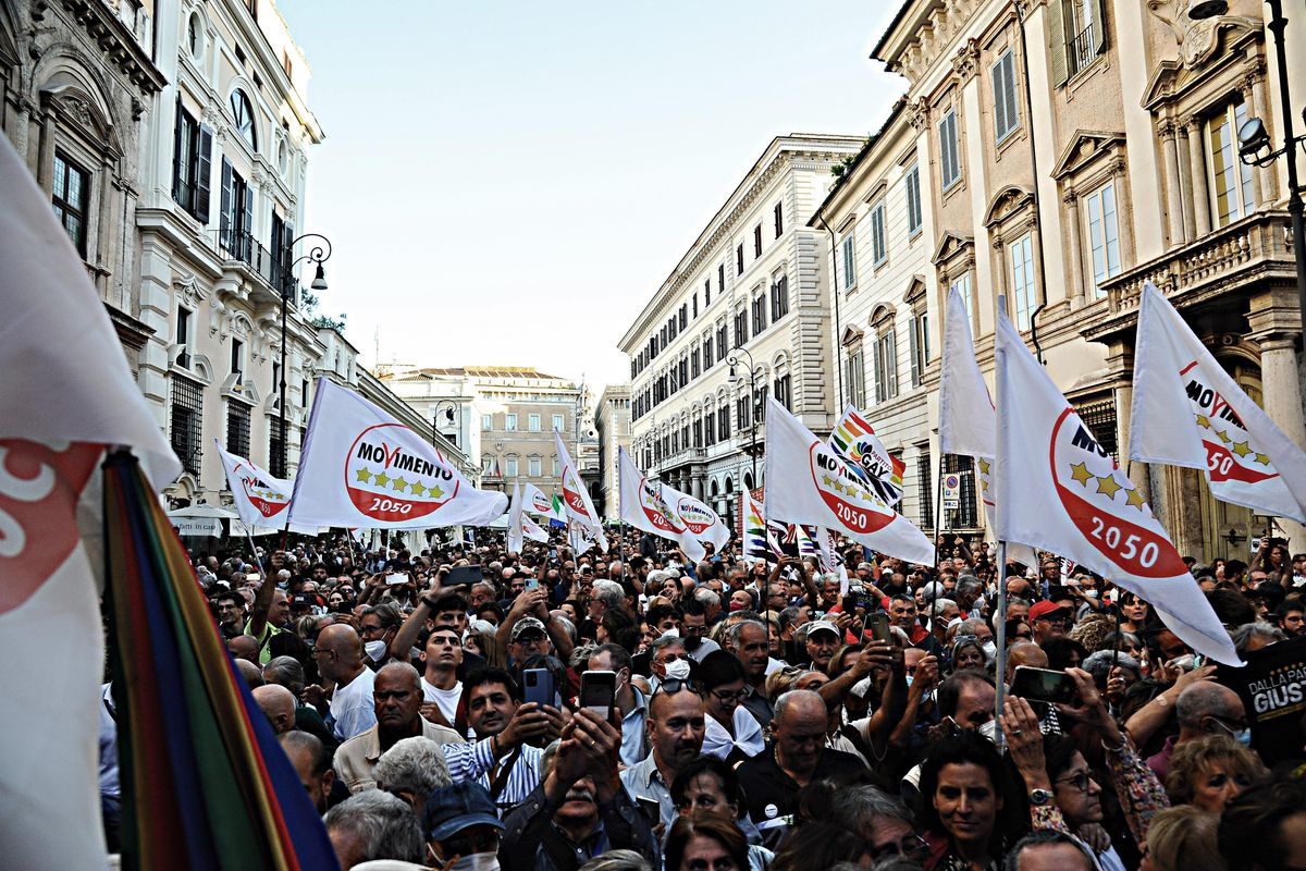 Giuseppi sceglie di aizzare le piazze