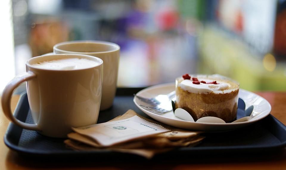 https://www.maxpixel.net/Cup-Coffee-Starbucks-Morning-Drinks-Cafe-Food-4053246