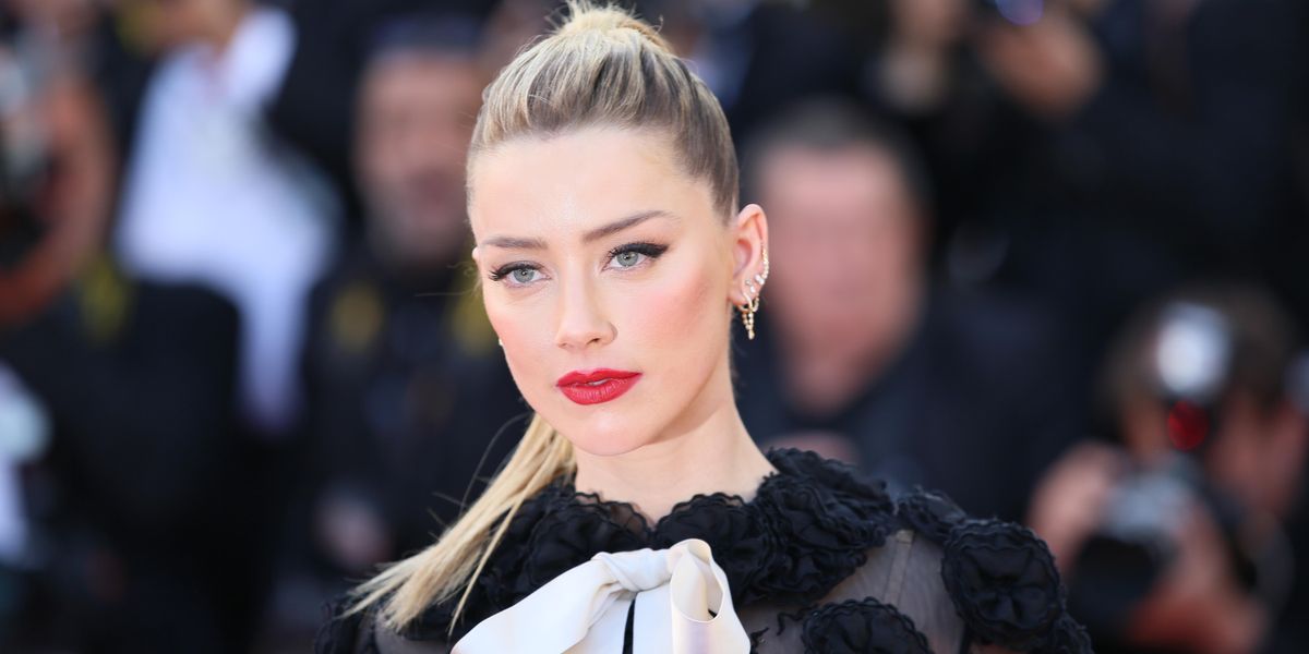 Feminists Groups Release a Letter in Support of Amber Heard - Vimarsana News