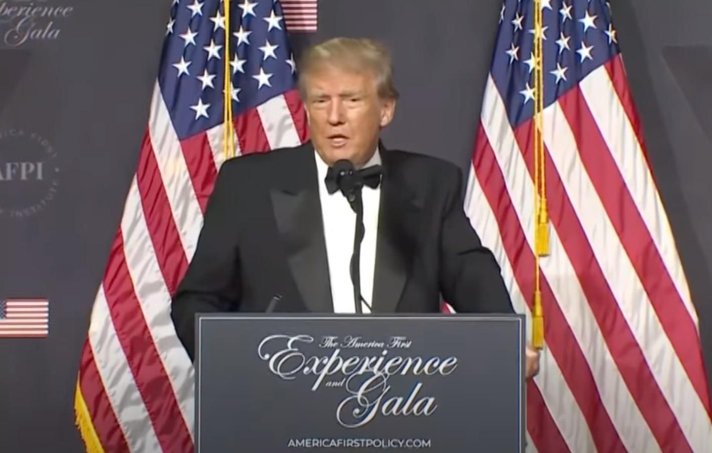 Evangelicals Denounce Trump As GOP Descends Into 'Civil War'