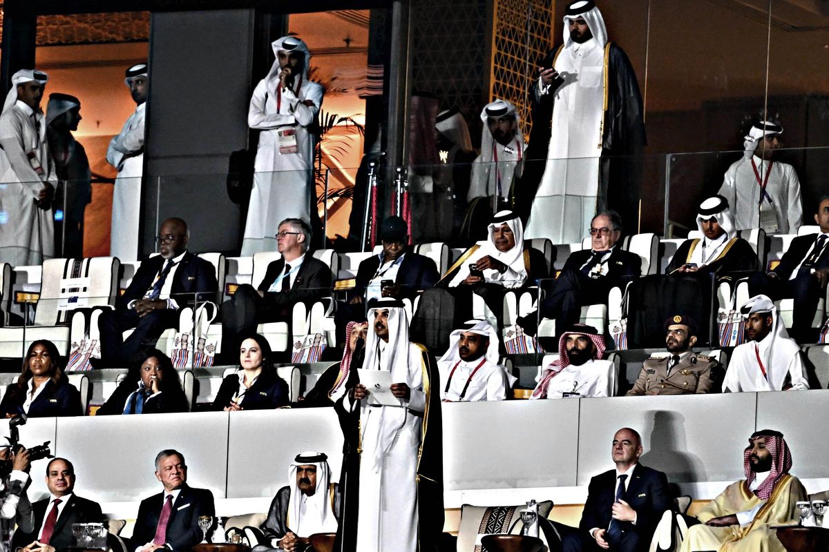 Il Qatar non ha vergogna, in campo né fuori